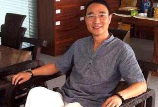 �Ĵ������豸���̴����̺���