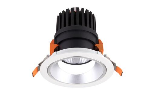 ���ܼҾ������������β�����